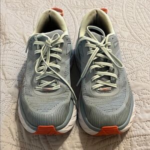 Hoka One Bondi 7 Sneakers